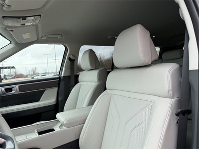 2025 Hyundai SANTA FE SEL FWD