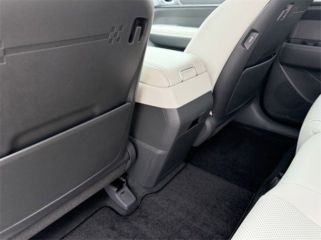 2025 Hyundai SANTA FE SEL FWD