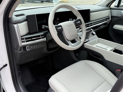 2025 Hyundai SANTA FE SEL FWD