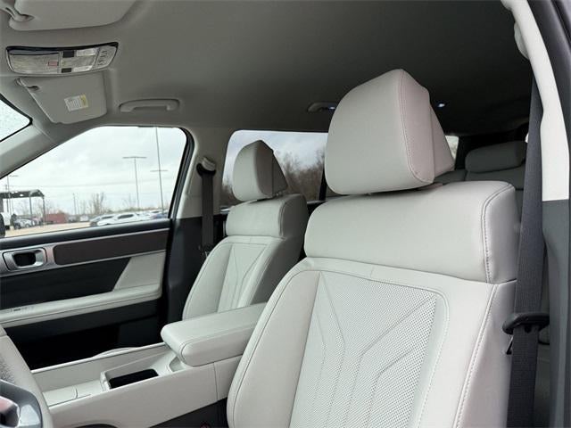 2025 Hyundai SANTA FE SEL FWD