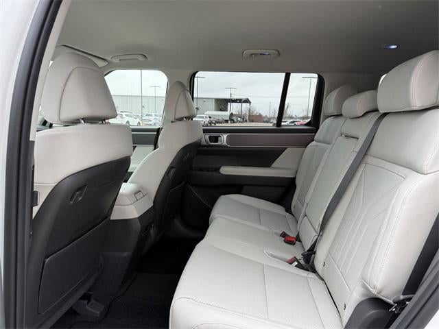 2025 Hyundai SANTA FE SEL FWD