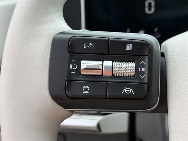 2025 Hyundai SANTA FE SEL FWD