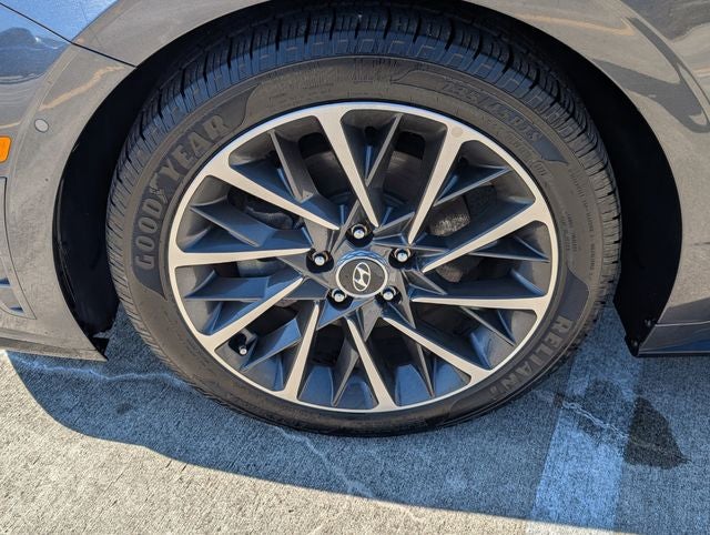 2020 Hyundai SONATA Limited