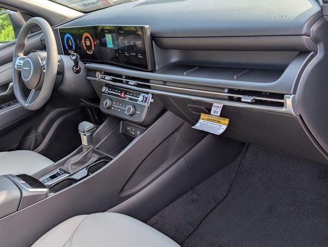 2027 Hyundai SANTA CRUZ SE FWD