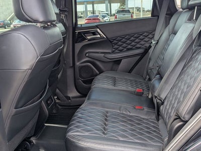 2022 Mitsubishi Outlander SEL