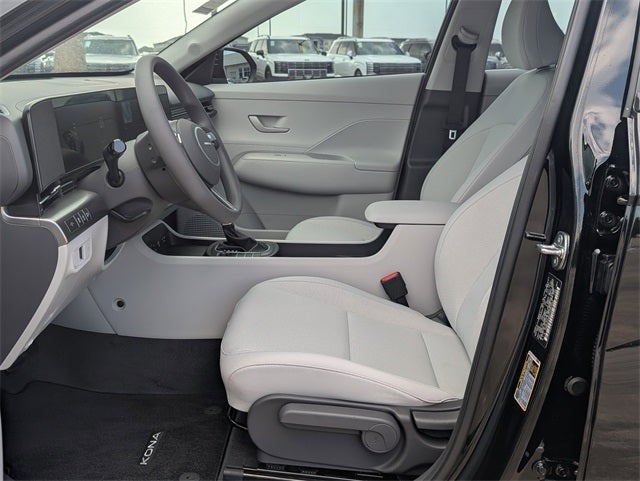 2026 Hyundai KONA SE FWD