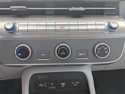 2026 Hyundai KONA SE FWD