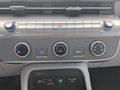 2026 Hyundai KONA SE FWD