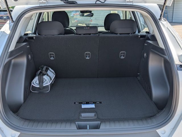2026 Hyundai KONA SE FWD
