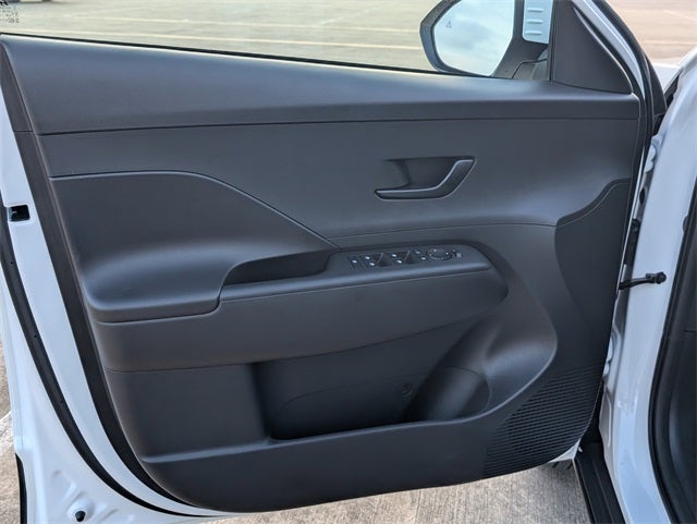 2026 Hyundai KONA SE FWD