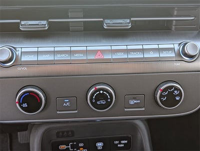 2026 Hyundai KONA SE FWD