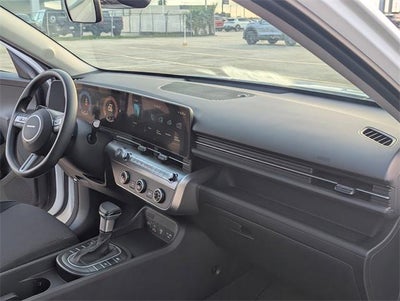 2026 Hyundai KONA SE FWD