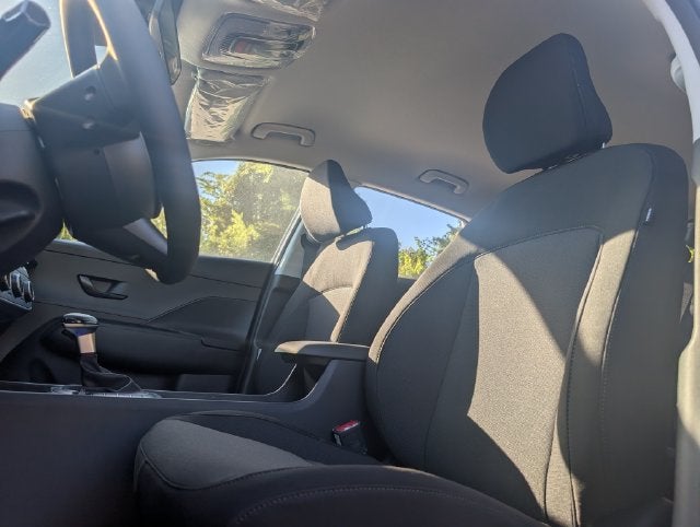 2027 Hyundai KONA SE FWD