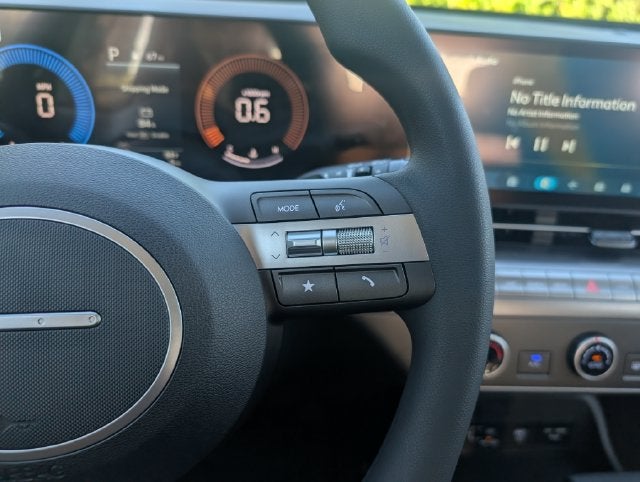 2027 Hyundai KONA SE FWD