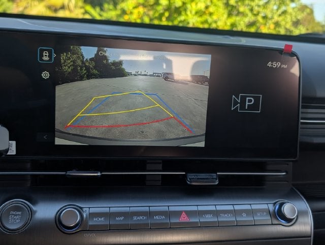 2027 Hyundai KONA SE FWD