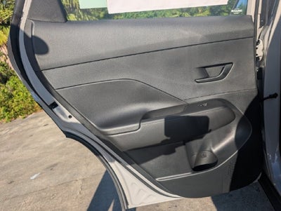 2027 Hyundai KONA SE FWD