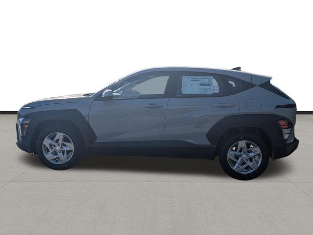 2027 Hyundai KONA SE FWD