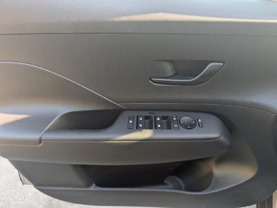 2027 Hyundai KONA SE FWD