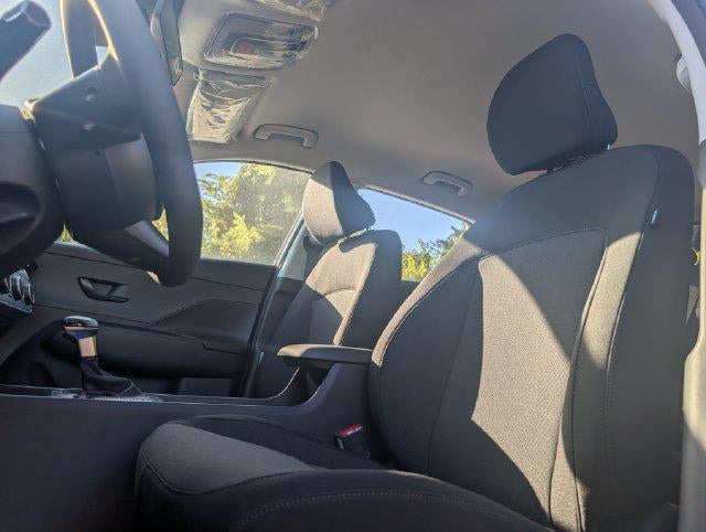 2027 Hyundai KONA SE FWD