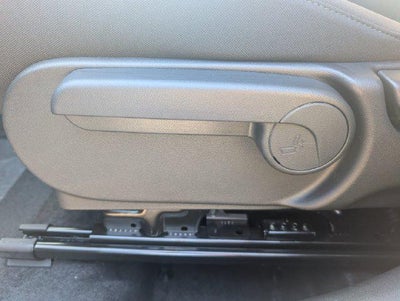 2027 Hyundai KONA SE FWD