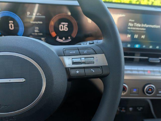 2027 Hyundai KONA SE FWD