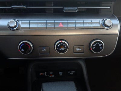 2027 Hyundai KONA SE FWD