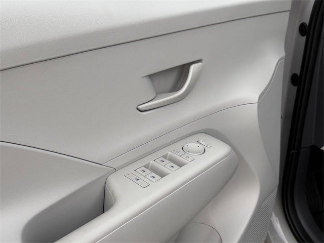 2025 Hyundai KONA ELECTRIC SEL