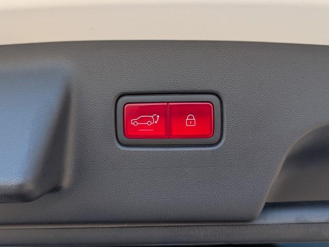 2027 Hyundai PALISADE HYBRID Blue SEL 7P