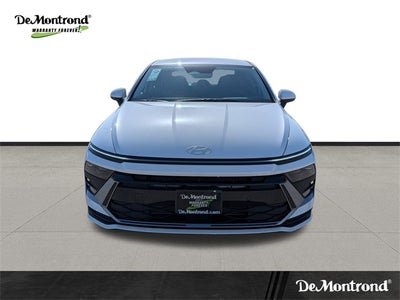 2025 Hyundai SONATA SE