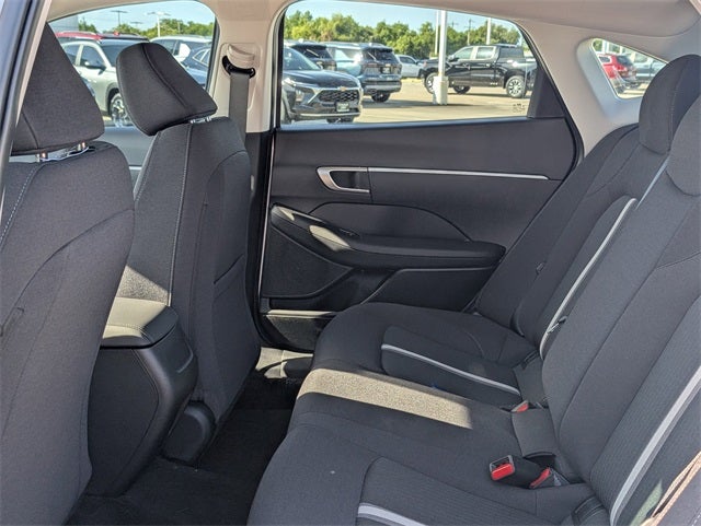 2025 Hyundai SONATA SE