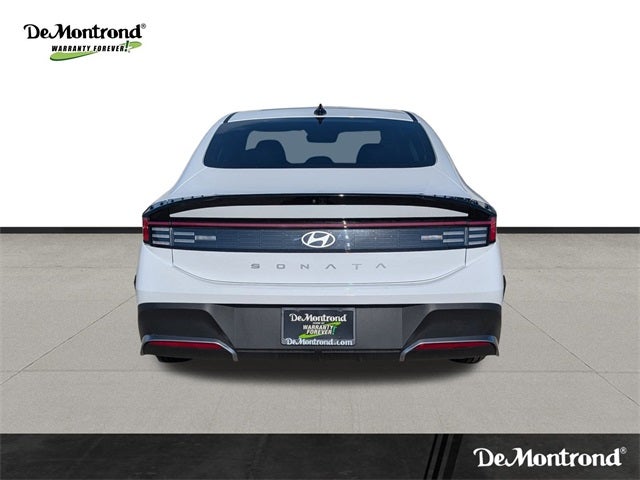 2025 Hyundai SONATA SE