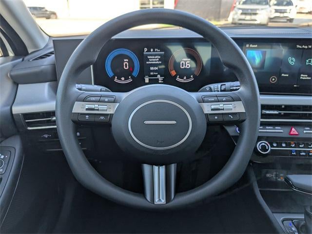 2025 Hyundai SONATA SE