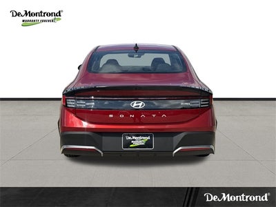 2025 Hyundai SONATA SE