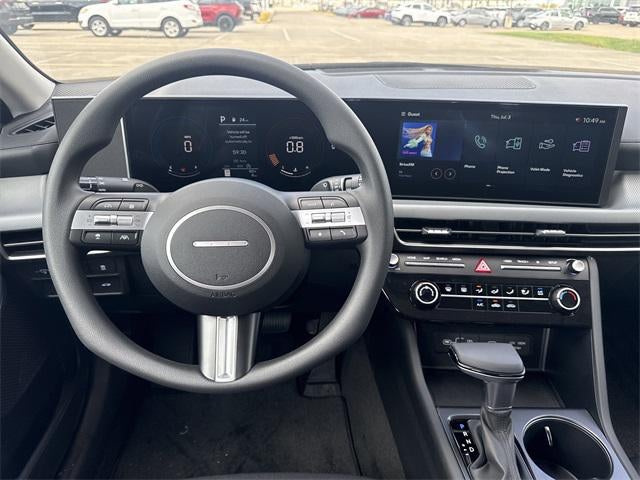 2025 Hyundai SONATA SE