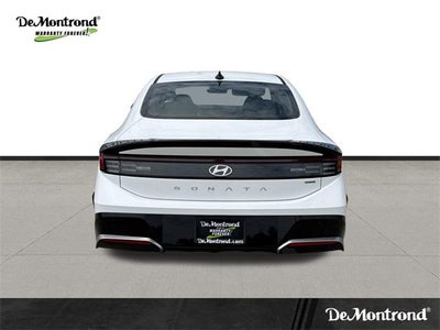 2025 Hyundai SONATA HYBRID SEL