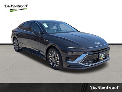 2026 Hyundai SONATA HYBRID SEL