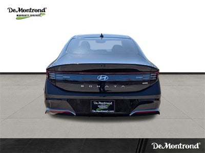 2026 Hyundai SONATA HYBRID SEL