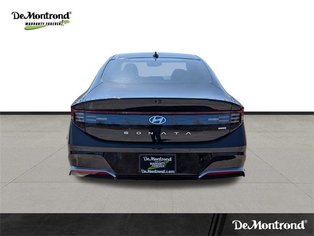 2026 Hyundai SONATA HYBRID SEL