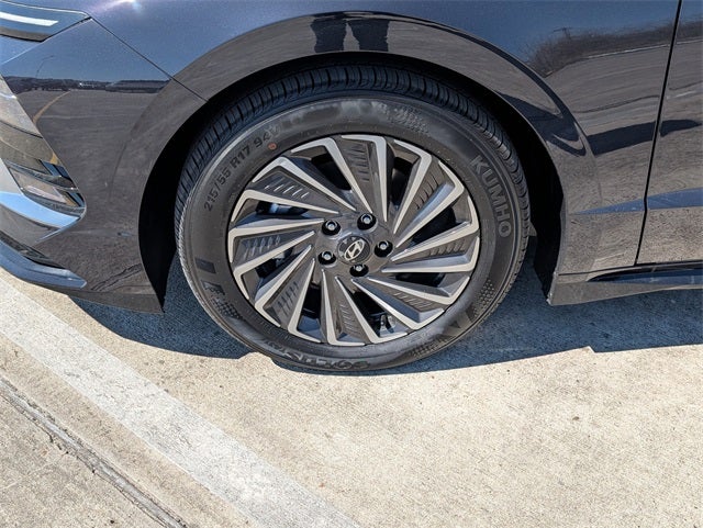 2026 Hyundai SONATA HYBRID SEL