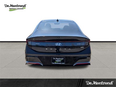 2026 Hyundai SONATA HYBRID SEL