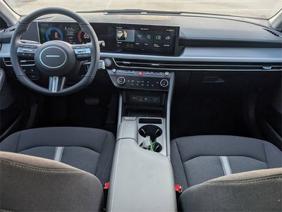 2026 Hyundai SONATA HYBRID SEL