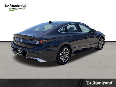 2025 Hyundai SONATA HYBRID Limited