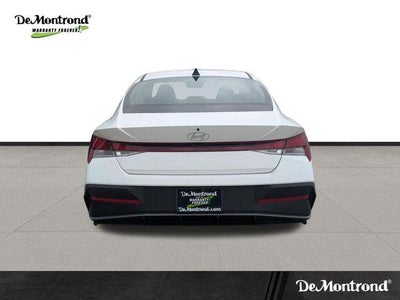 2026 Hyundai ELANTRA SE