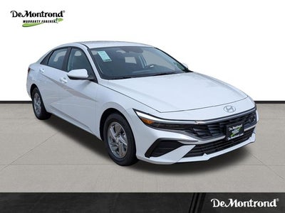 2026 Hyundai ELANTRA SE
