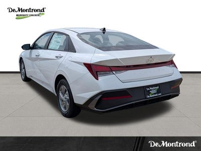 2026 Hyundai ELANTRA SE