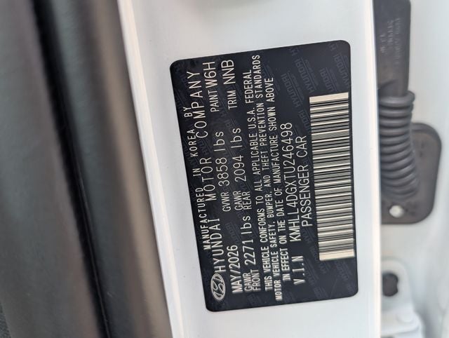 2026 Hyundai ELANTRA SE