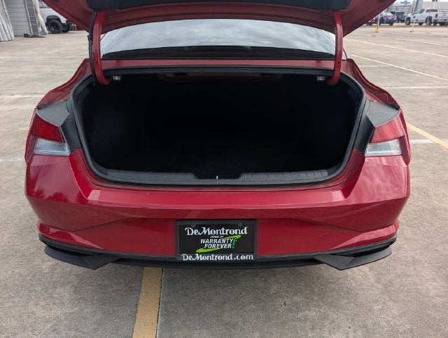 2022 Hyundai ELANTRA SEL