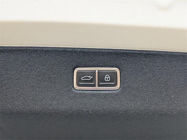 2025 Hyundai IONIQ 6 SE