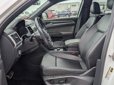 2023 Volkswagen Atlas Cross Sport 2.0T SEL R-Line Black