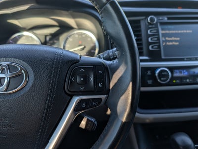 2018 Toyota Highlander SE